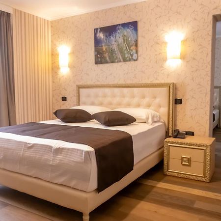 Amh Hotel Durrës Eksteriør billede