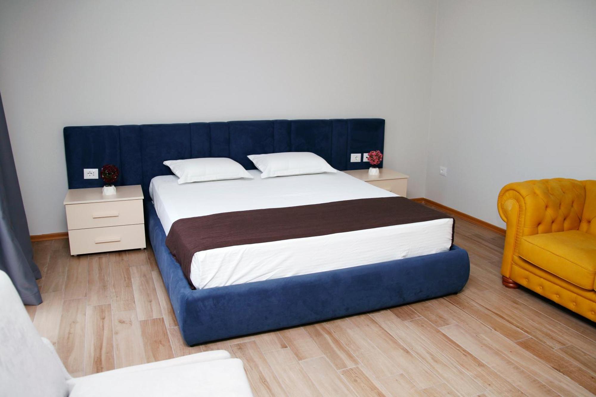 Amh Hotel Durrës Eksteriør billede