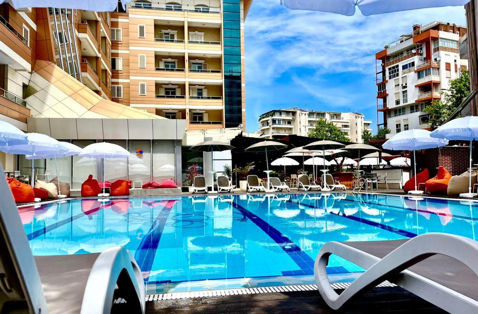 Amh Hotel Durrës Eksteriør billede